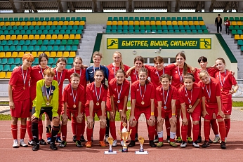 Девушки Белгородской области победили в зональном турнире СФФ «Центр»