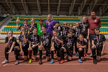 Девочки липецкой СШ №12 победили в зональном турнире всероссийских соревнований