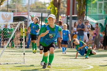 В Белгороде открыты два новых мини-футбольных поля