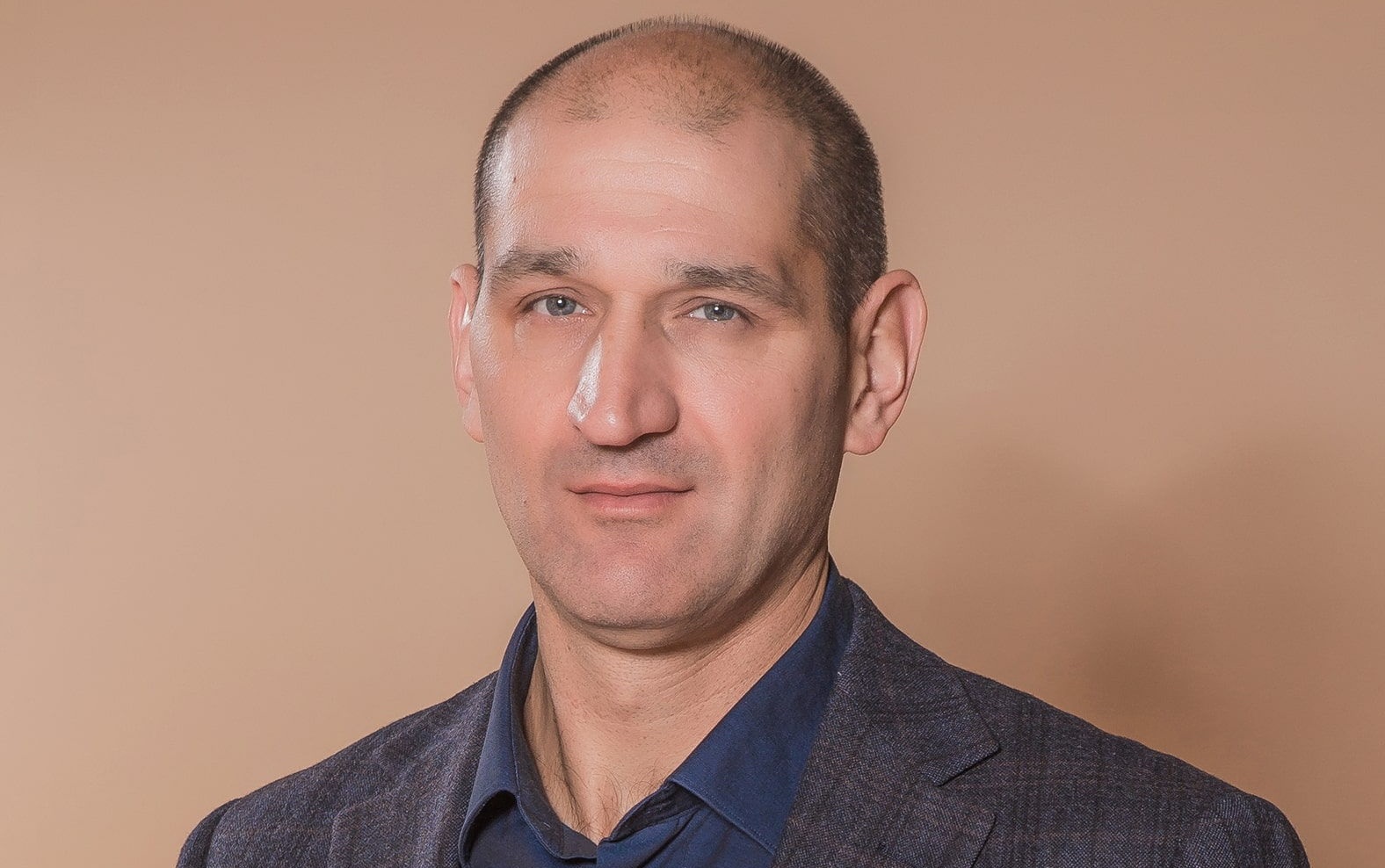 Эдуарду Малому 52!