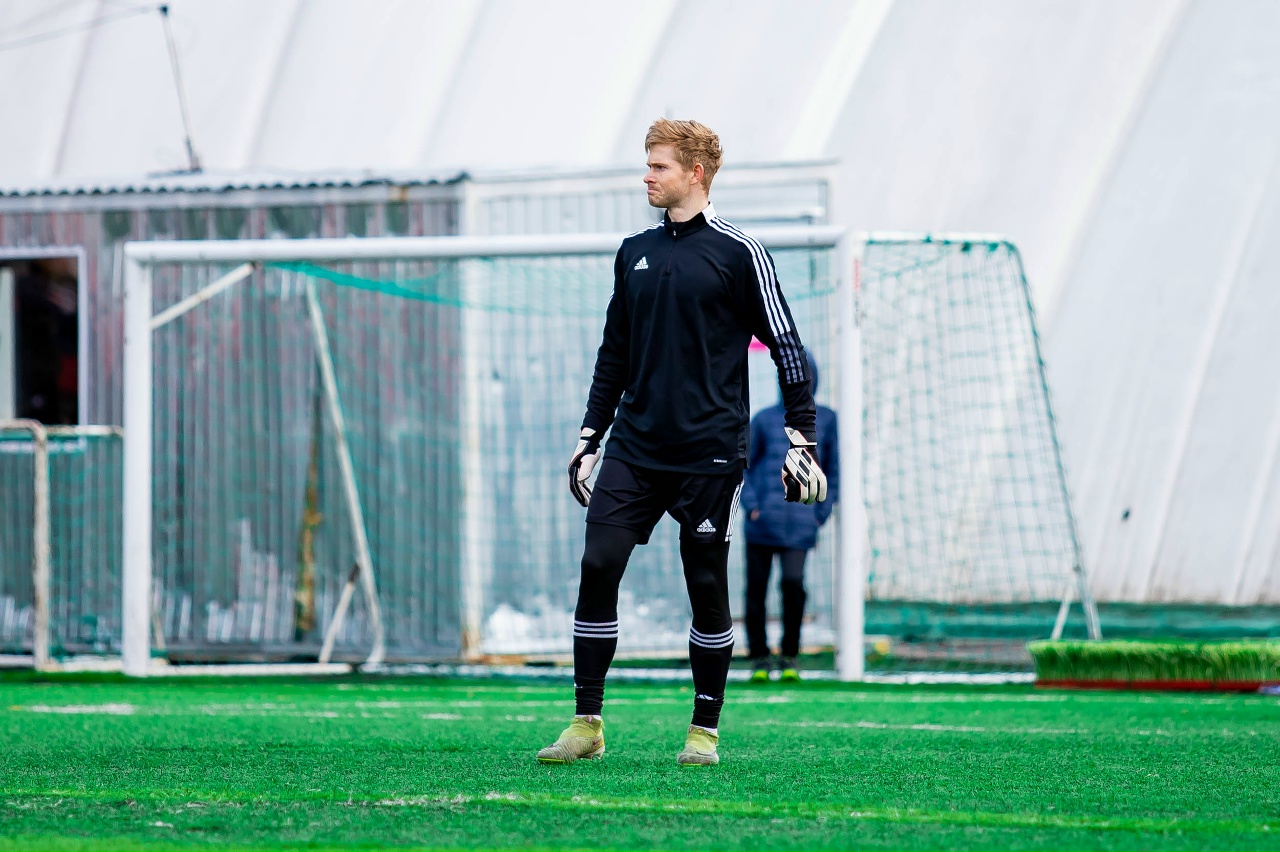 Пенальти - гол? Вратари и штанга - против!